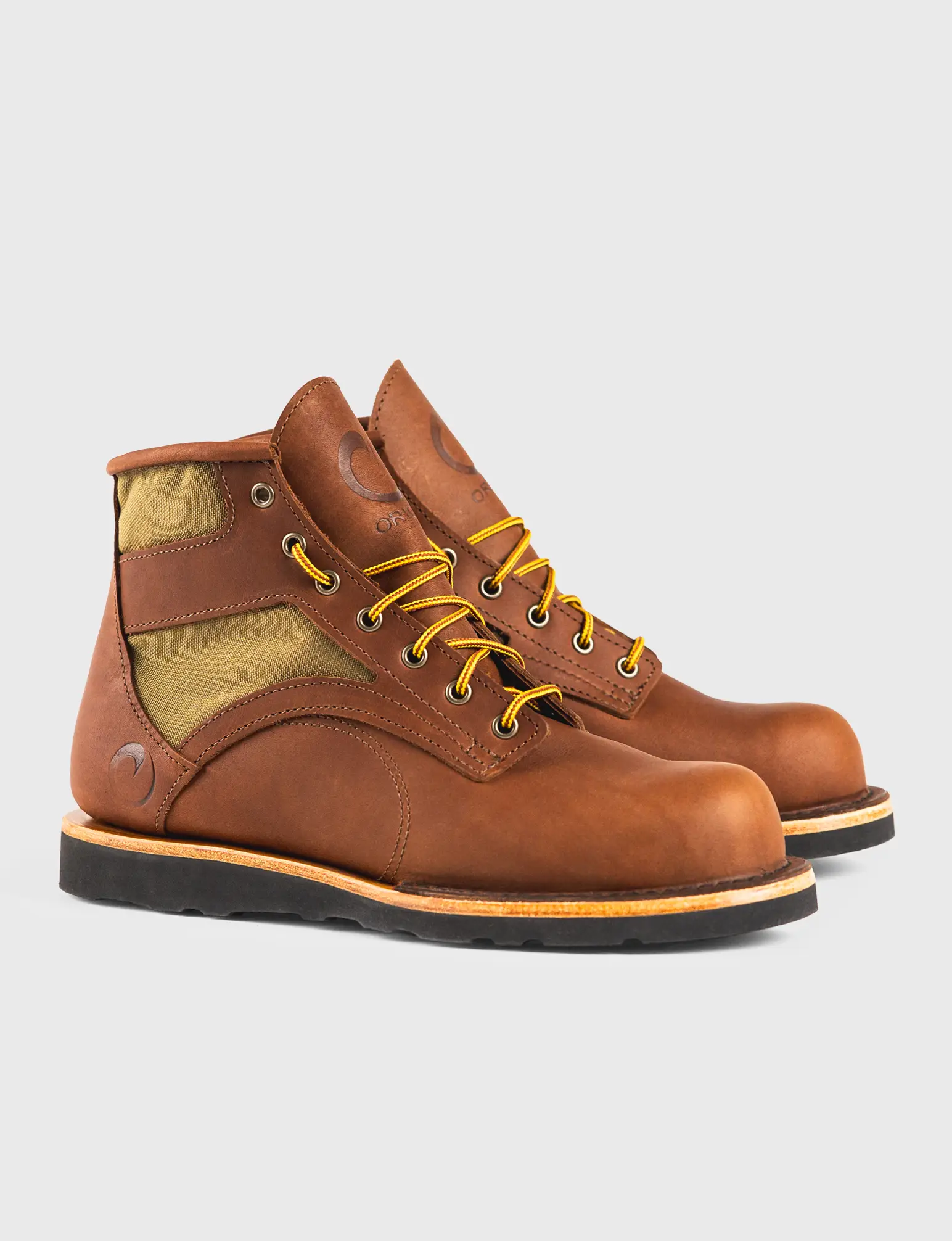 THE CORONADO 6 INCH HYBRID BOOT - CHRISTY BLACK - Image 10